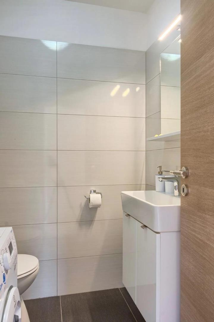 Apartment Viola ,2019 メドゥリン エクステリア 写真
